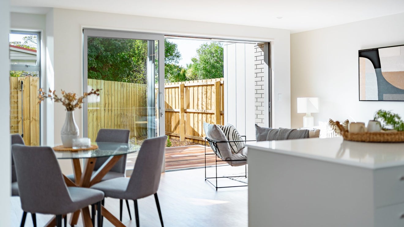 5/243 Lyttelton Street, Spreydon, Christchurch - Carousel 1