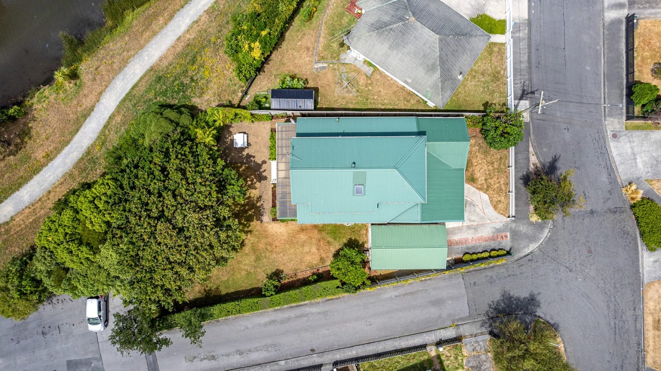 51 Heretaunga Street, Petone, Lower Hutt - Carousel 27