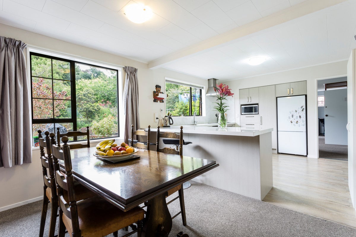 43 Glenross Street, Glenross, Dunedin - Carousel 2