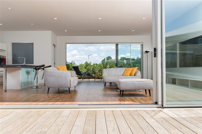 4 Ellesmere Close, Pyes Pa, Tauranga - Carousel 2