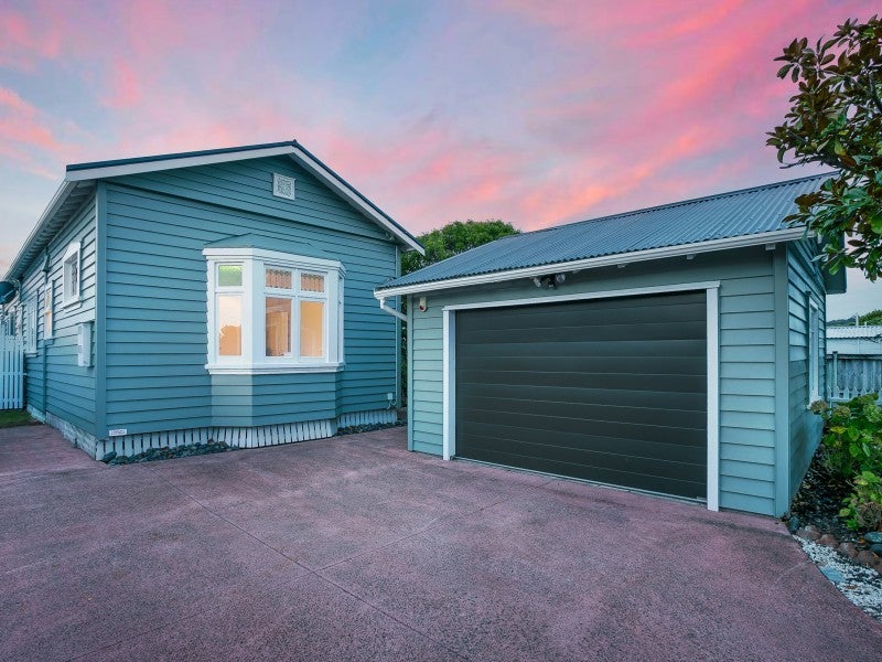 24 Powell Street, Avondale, Auckland - Carousel 1
