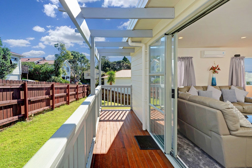 2/58 Verran Road, Birkdale, Auckland - Carousel 2