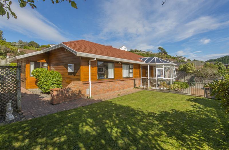 1 Silverton Place, Churton Park, Wellington - Carousel 8