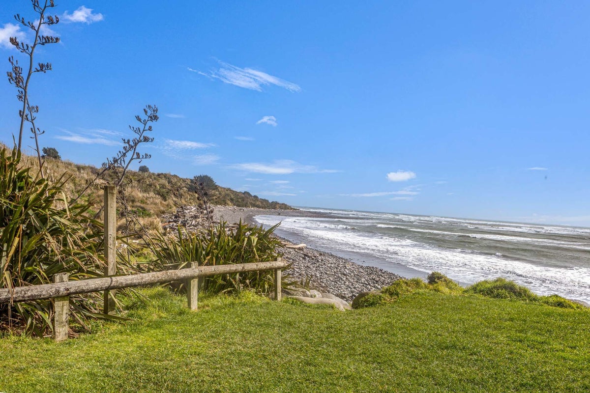205B Parklands Avenue, Bell Block, New Plymouth, Taranaki - Carousel 37
