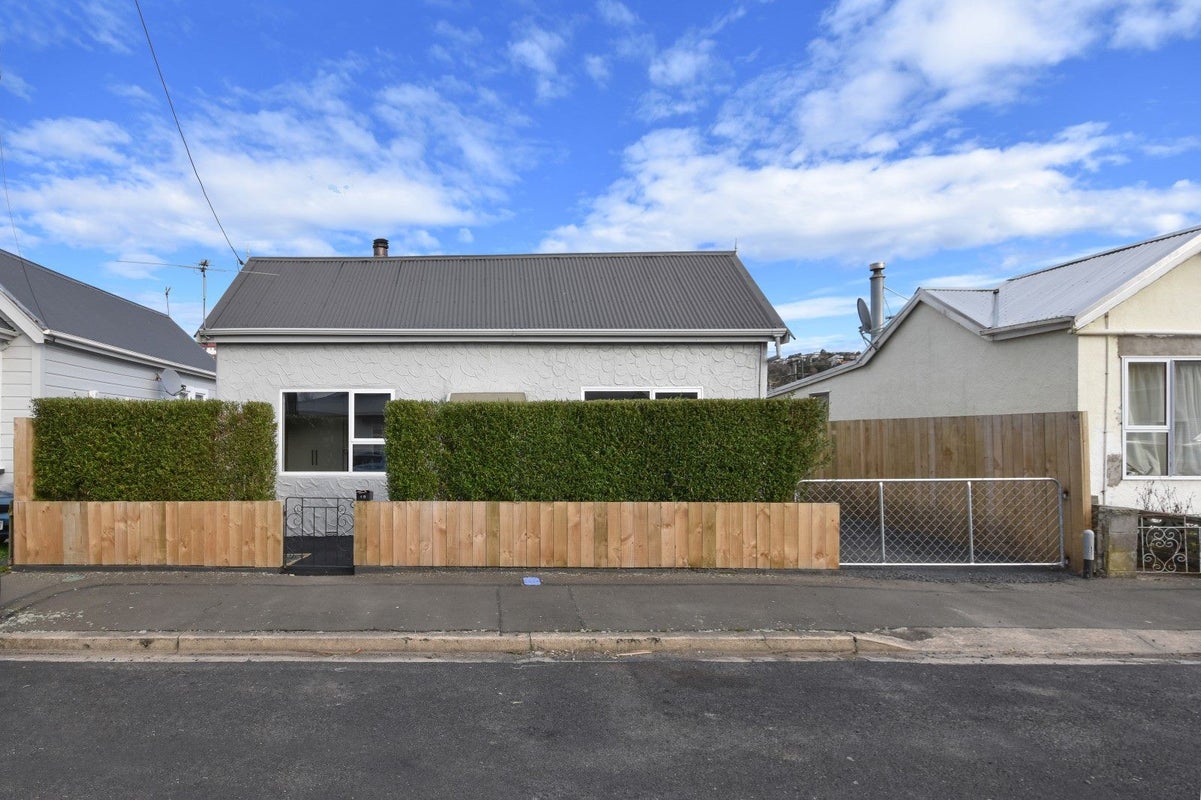 19 Richmond Street, Forbury, Dunedin - Carousel 1