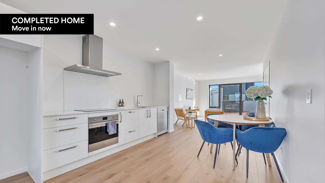 39A Range View Road, Mount Albert, Auckland - Carousel 2
