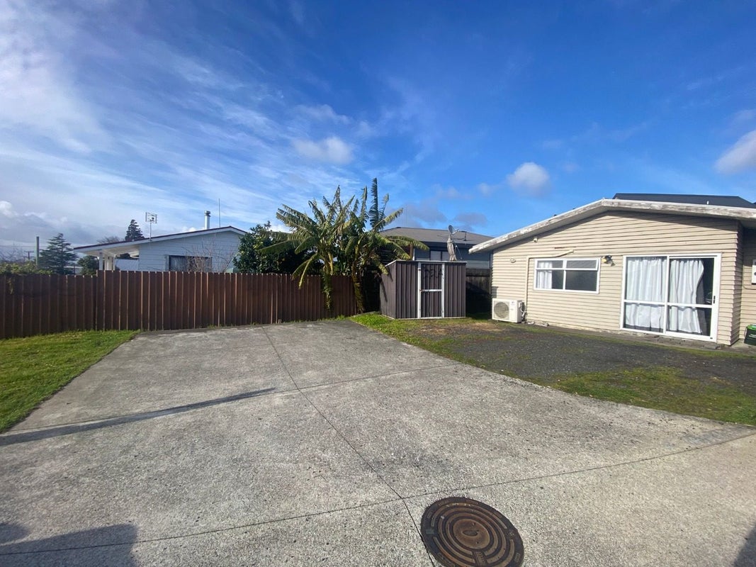 22A Rimu Road, Manurewa, Auckland - Carousel 1