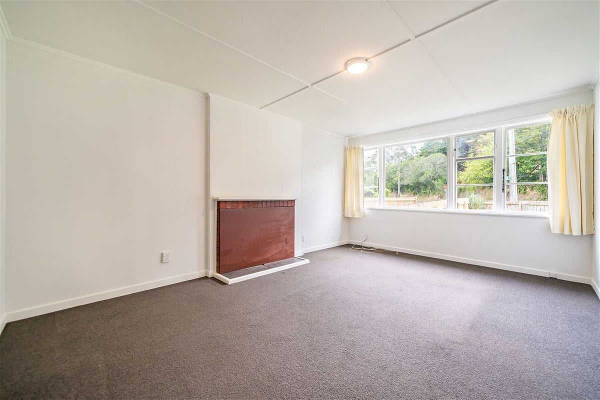 2/36 Harris Street, Naenae, Lower Hutt - Carousel 2