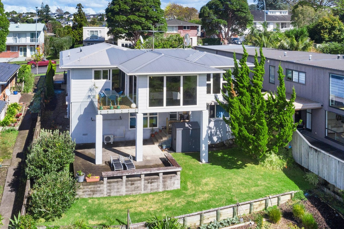 6 Felton Mathew Avenue, Saint Johns, Auckland - Carousel 5