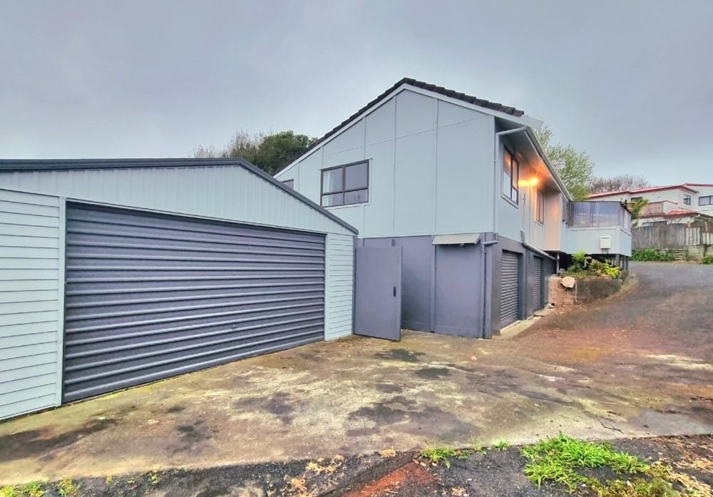 5 Rotoma Rise, Clover Park, Auckland - Carousel 2