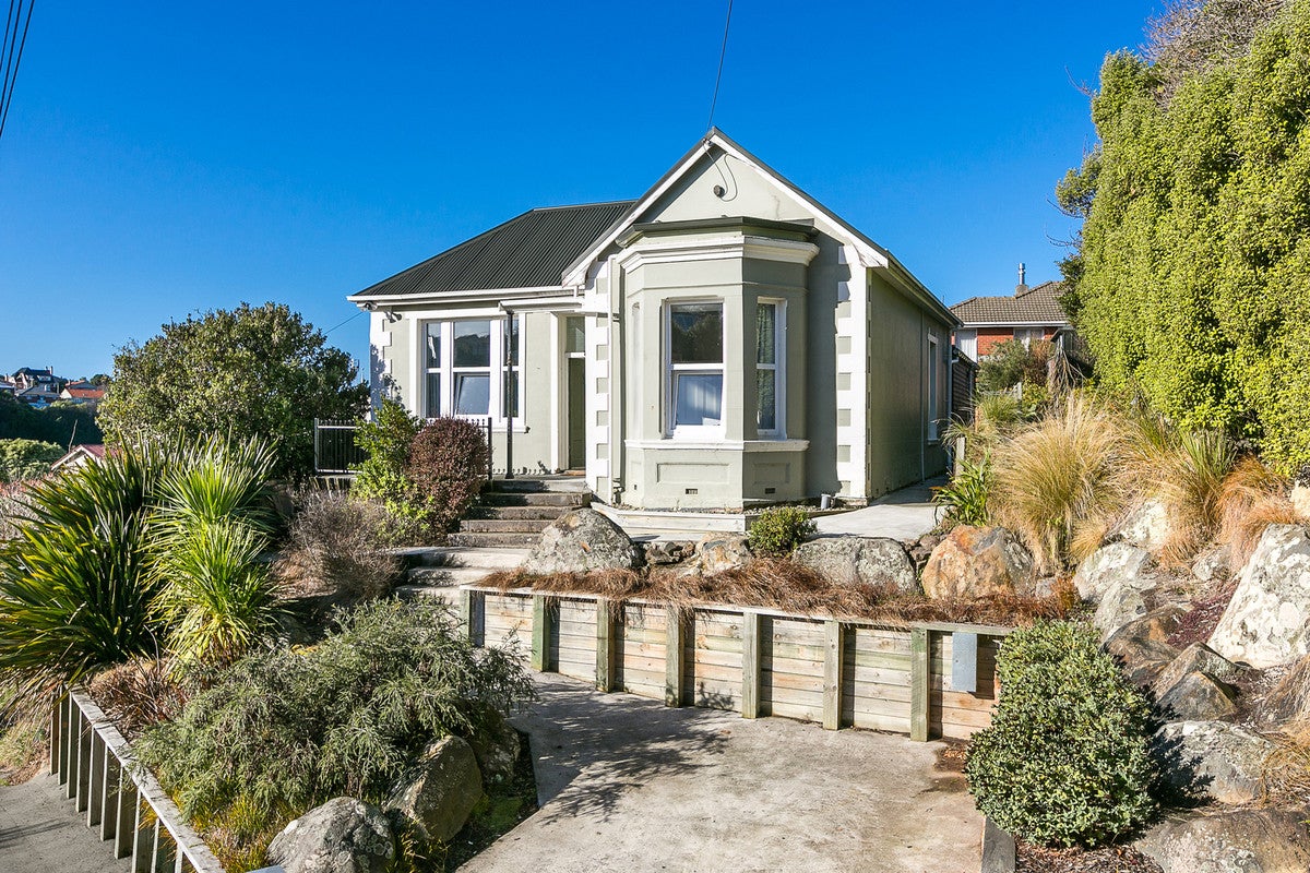 105 Neidpath Road, Mornington, Dunedin - Carousel 1