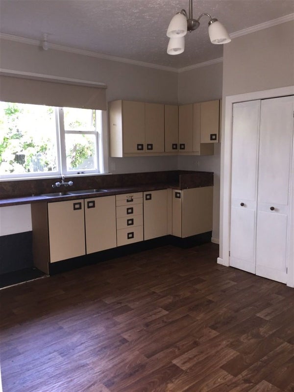 2/8 Cashmere Road, Cashmere, Christchurch - Carousel 2