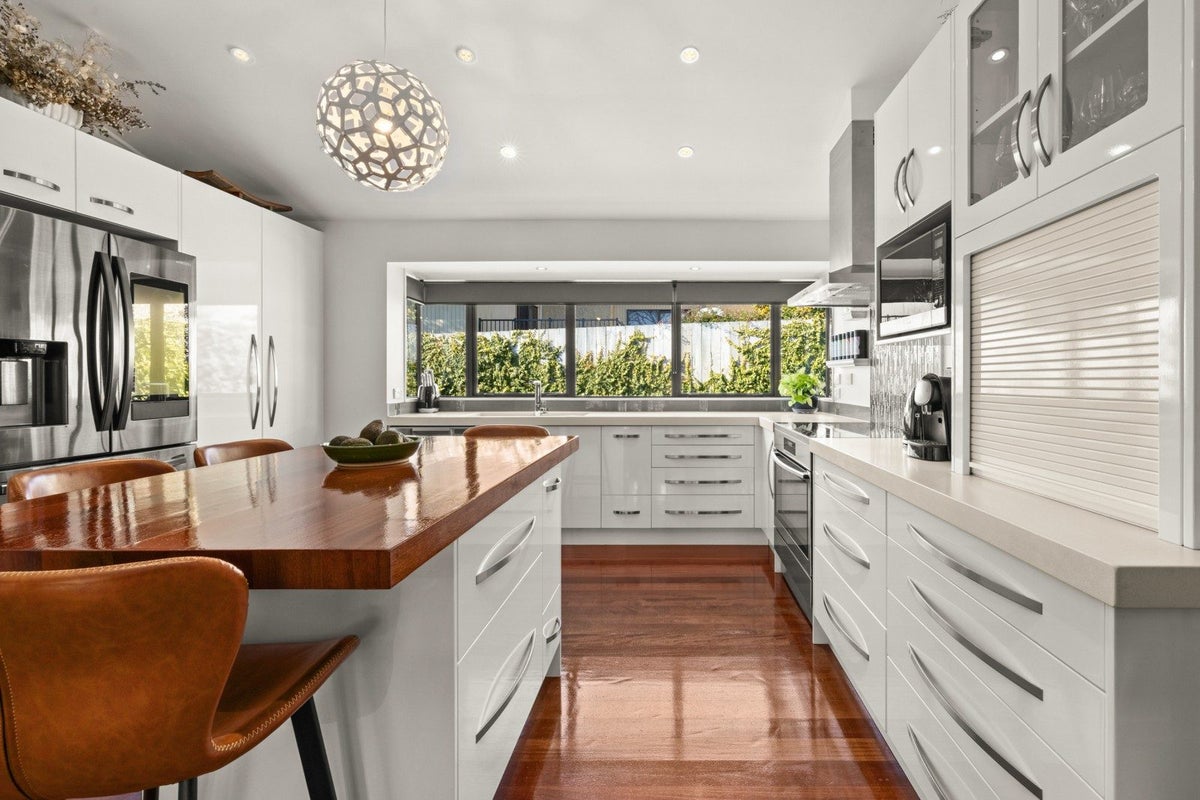 59 Reeve Drive, Havelock North, Havelock North - Carousel 2
