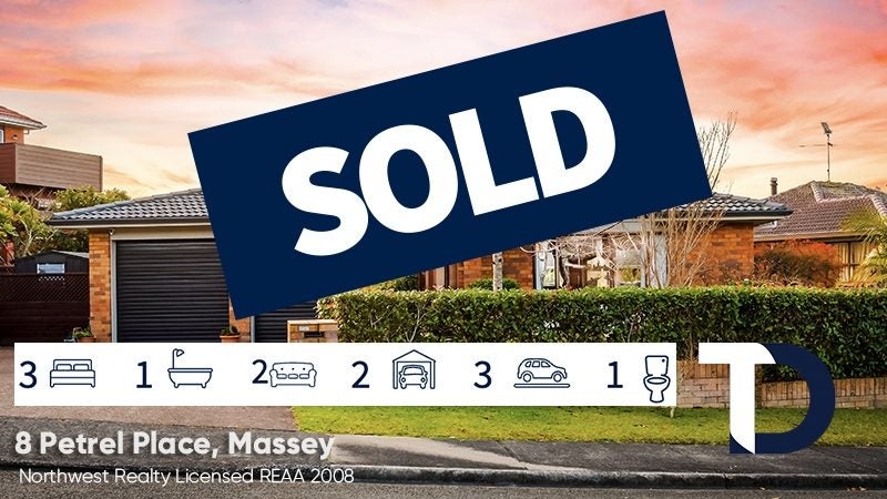 8 Petrel Place, Massey, Auckland - Carousel 1