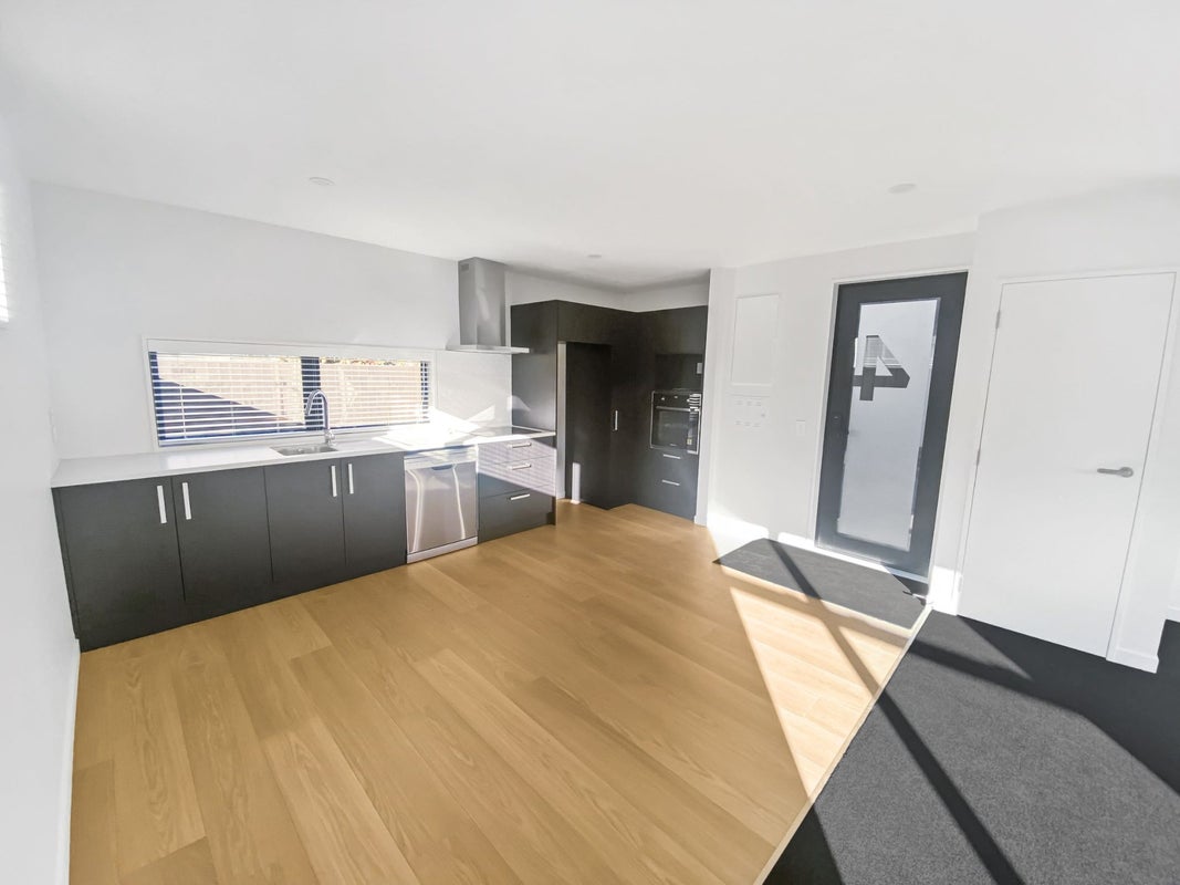 3/15 Tennyson Street, Sydenham, Christchurch - Carousel 2