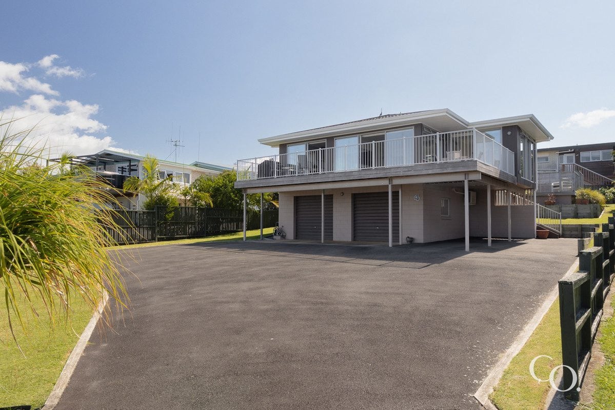 4 Laing Place, Otumoetai, Tauranga - Carousel 1
