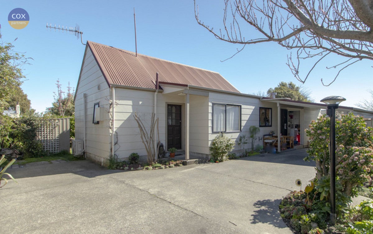 39A BEDFORD ROAD, MAREWA, NAPIER - Carousel 1
