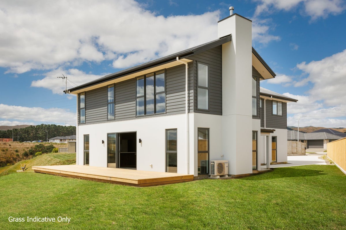 54 Sardinia Grove, Fitzherbert, Palmerston North - Carousel 1