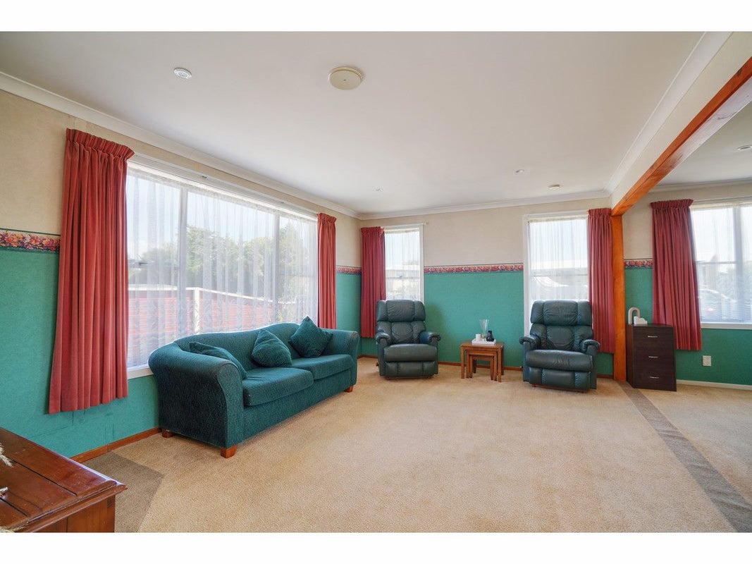 19 Kelso Place, Strathern, Invercargill - Carousel 2