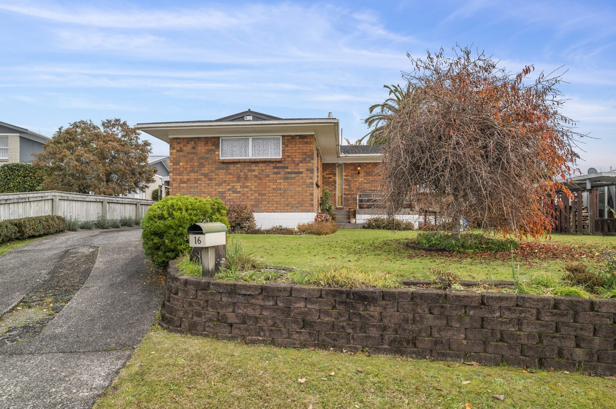 16 Castor Place, Sunnybrook, Rotorua - Carousel 19