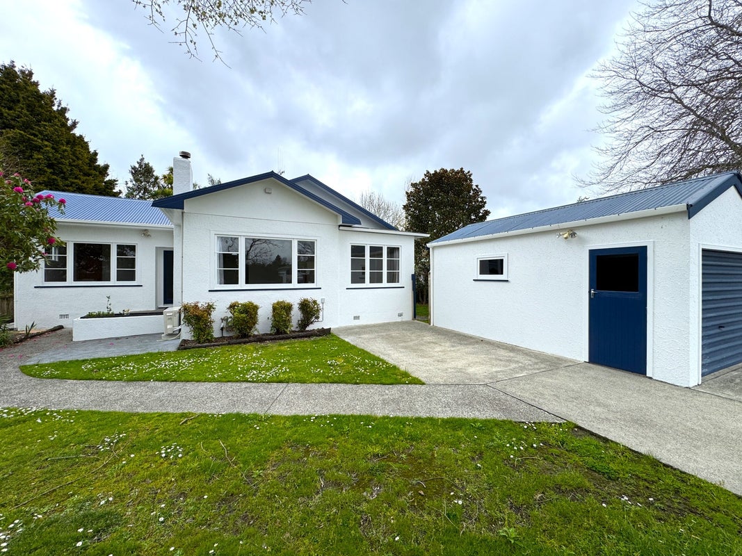 120 Jickell Street, Hokowhitu, Palmerston North - Carousel 1