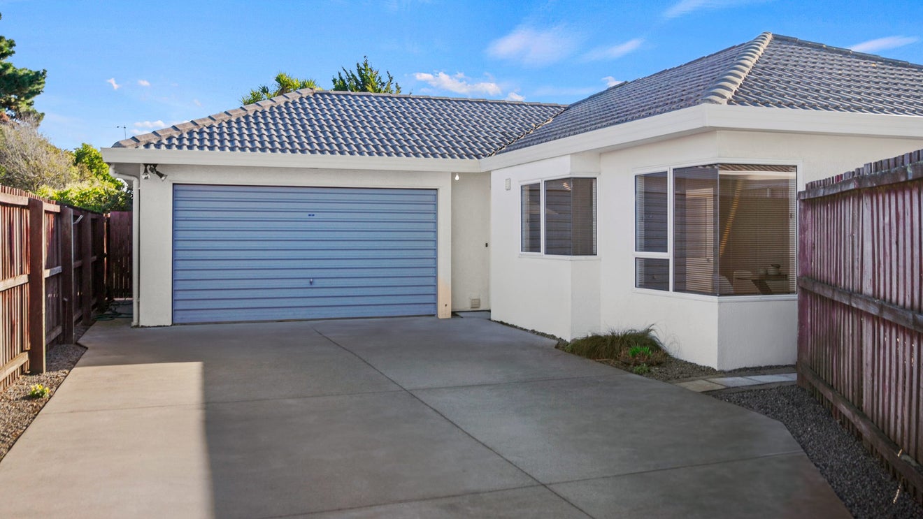 2/78 Inwoods Road, Parklands, Christchurch - Carousel 2