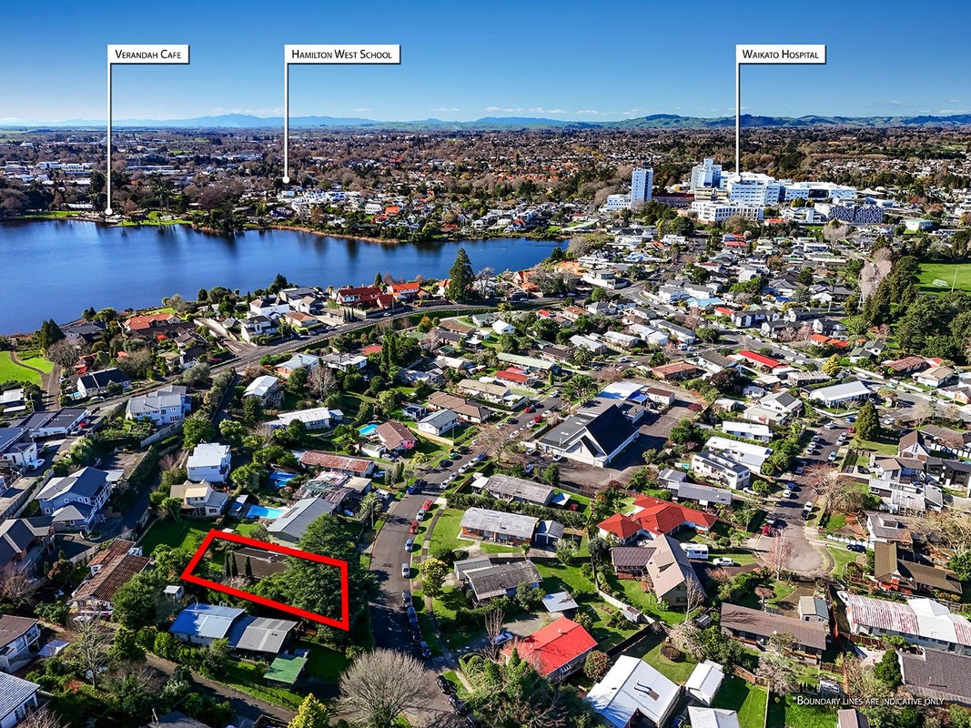 30 Kowhai Street, Hamilton Lake, Hamilton - Carousel 2