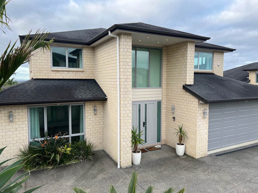 11 Sauvignon Avenue, Ranui, Auckland - Carousel 1