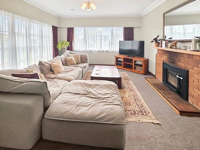 361 Racecourse Road, Te Awamutu, Te Awamutu - Carousel 2