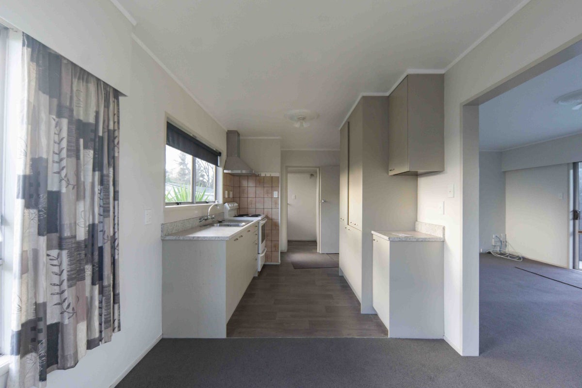 15A Ellicott Road, Nawton, Hamilton - Carousel 2