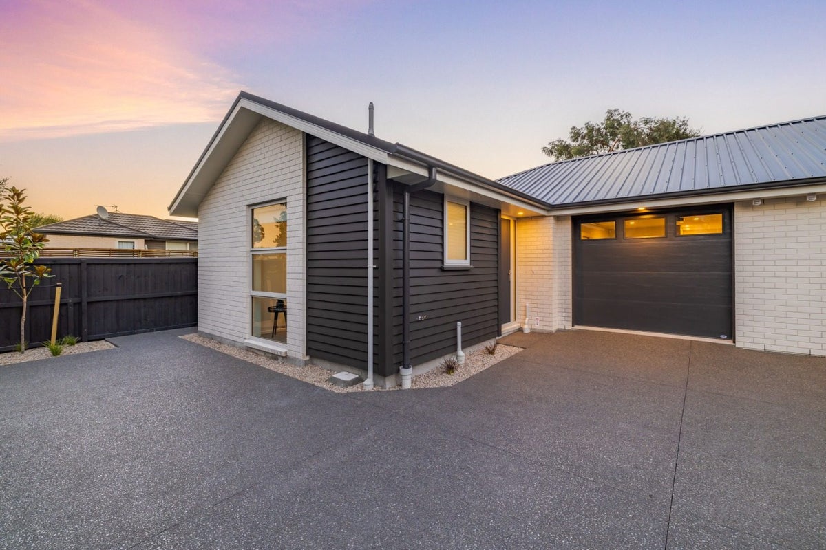 157 Yaldhurst Road, Sockburn, Christchurch - Carousel 1