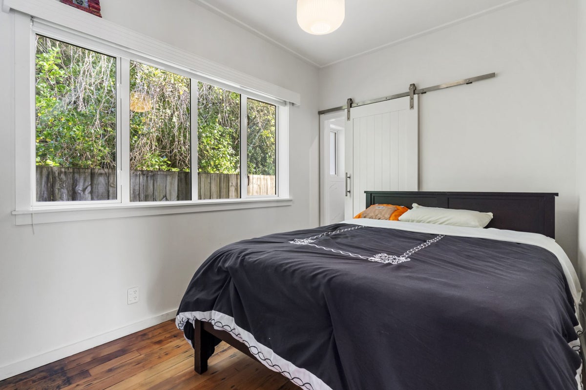 59A Ivanhoe Road, Grey Lynn, Auckland City, Auckland - Carousel 2