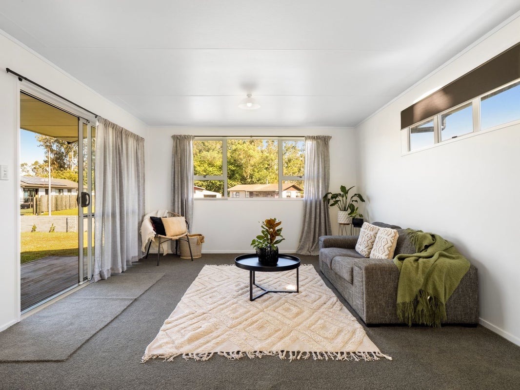 7 Te Araki Place, Ngapuna, Rotorua - Carousel 2