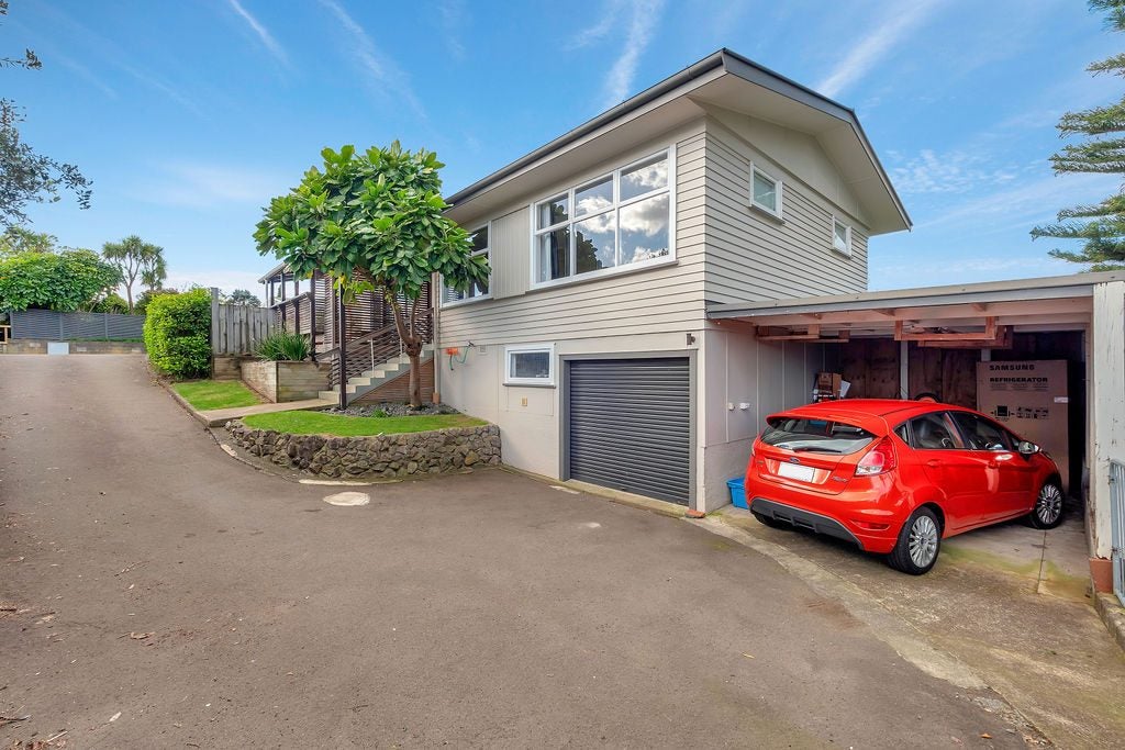 135 Kingswood Road, Brookfield, Tauranga - Carousel 16