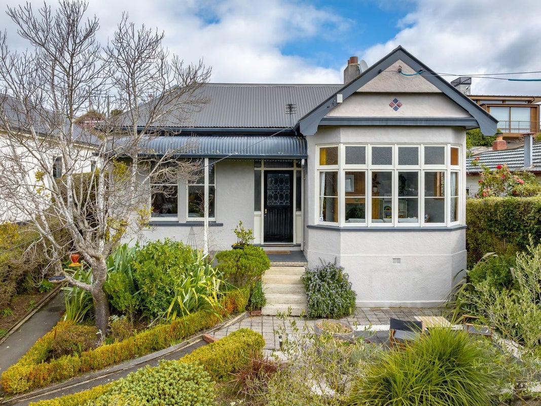 41 Cannington Road, Maori Hill, Dunedin - Carousel 2