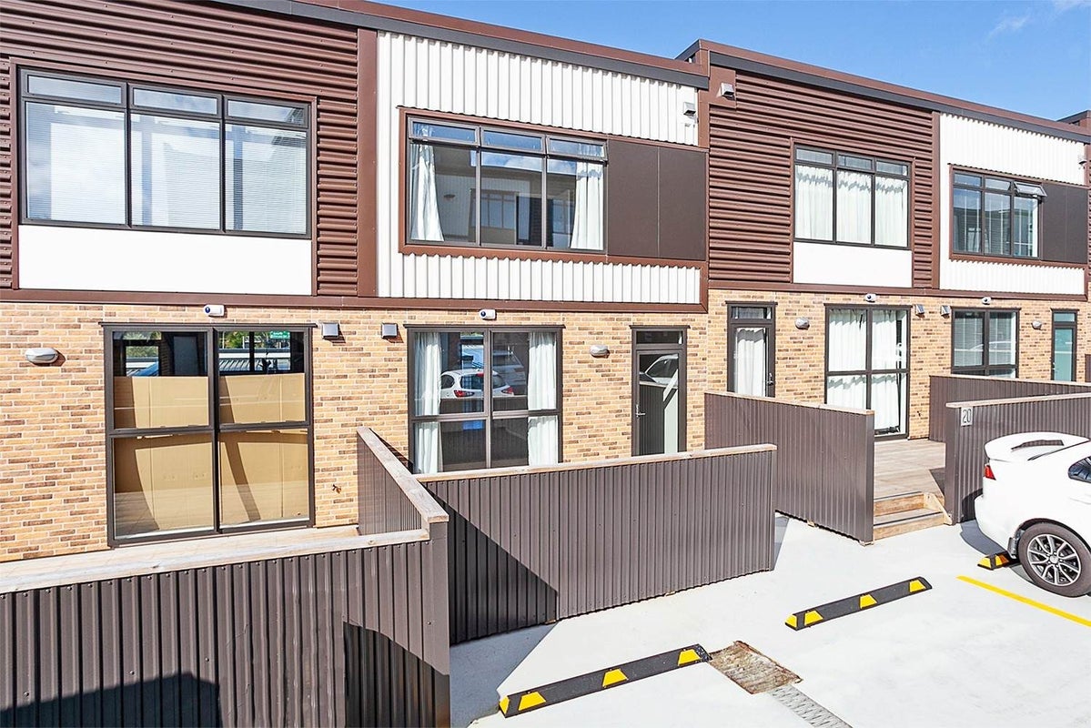 19/1 Glenside Crescent, Grafton, Auckland - Carousel 1