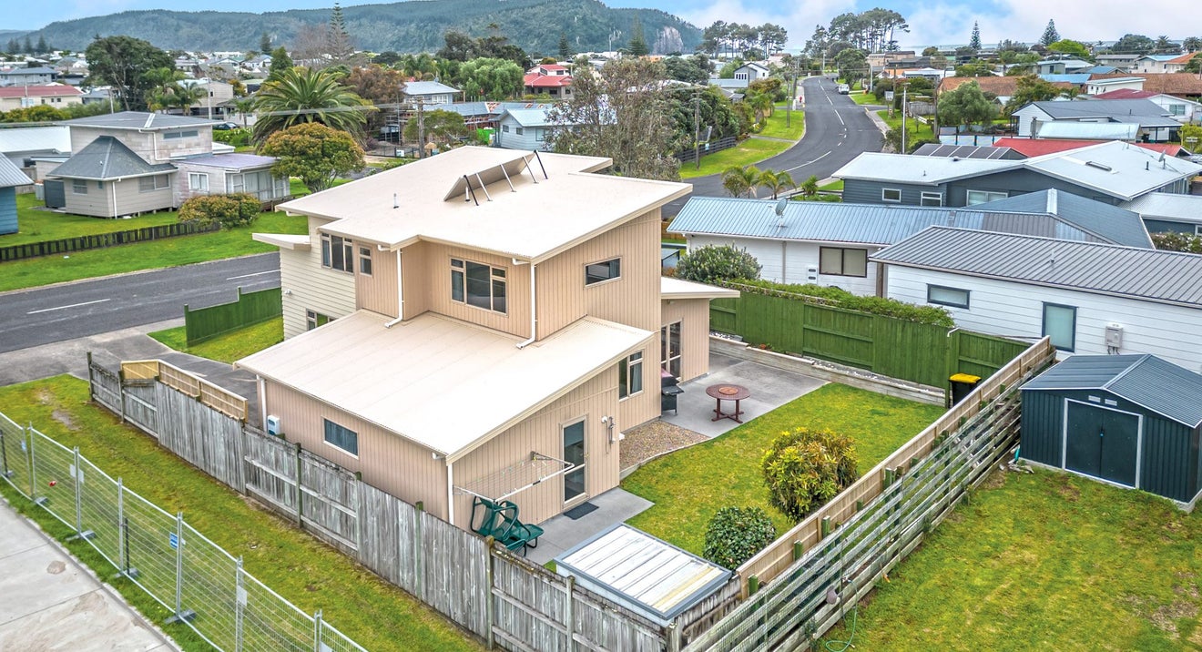 211A Williamson Road, Whangamata, Whangamata - Carousel 2