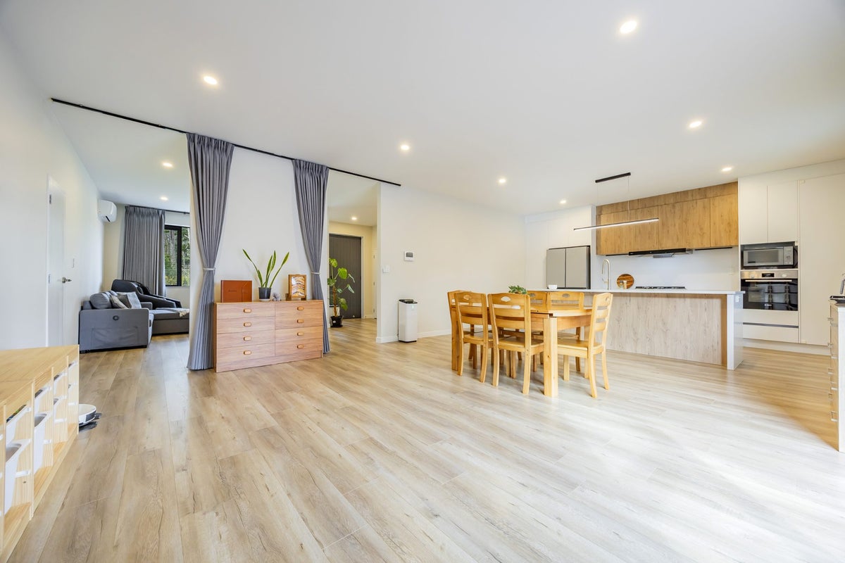 83 Nobilo Road, Kumeu - Carousel 2