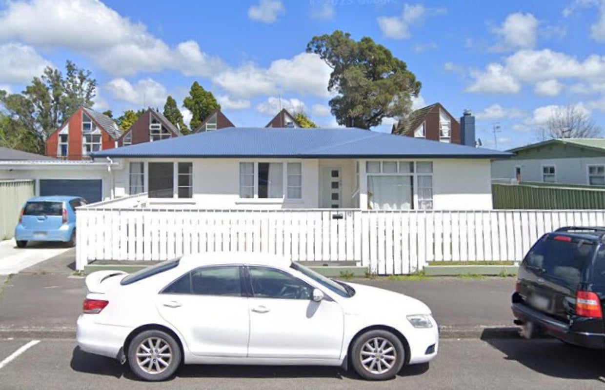 92 Linton Street, West End, Palmerston North - Carousel 2