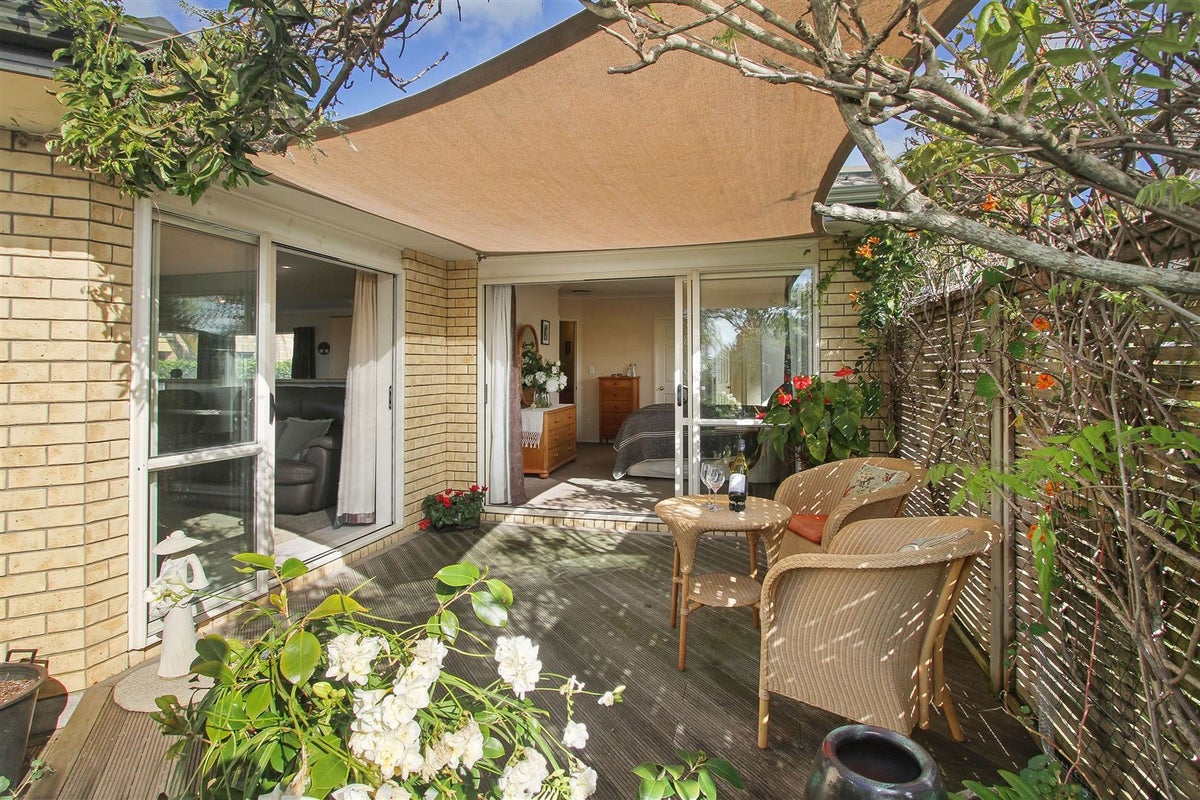 46 Torkar Road, Clarks Beach, Clarks Beach - Carousel 2