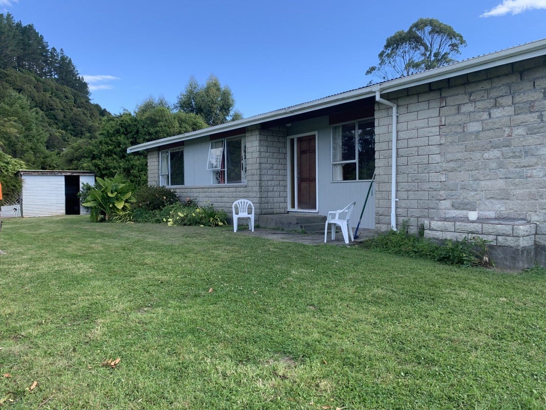 290 Arthurstown Road, Ruatapu, Hokitika - Carousel 1