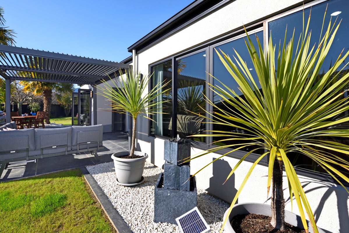 15 Heritage Crescent, Richmond, Richmond - Carousel 22
