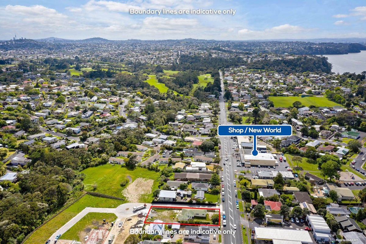 83 Godley Road, Green Bay, Auckland - Carousel 2