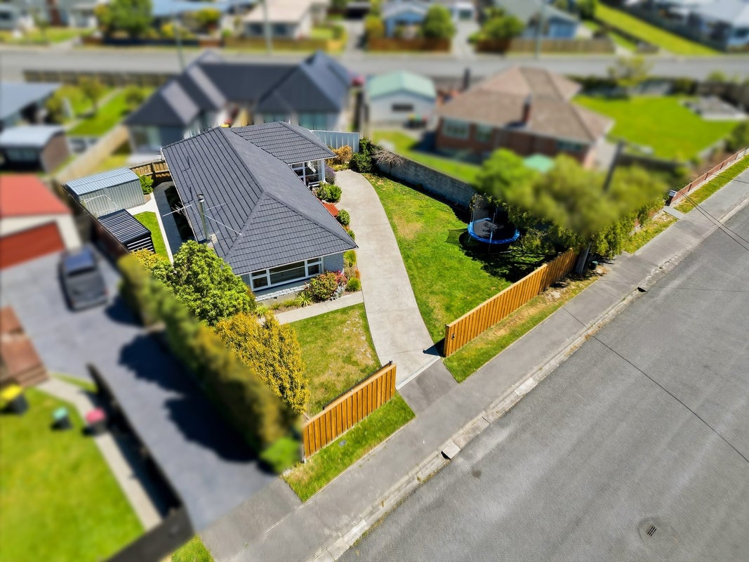 75 Moffett Street, Islington, Christchurch - Carousel 25