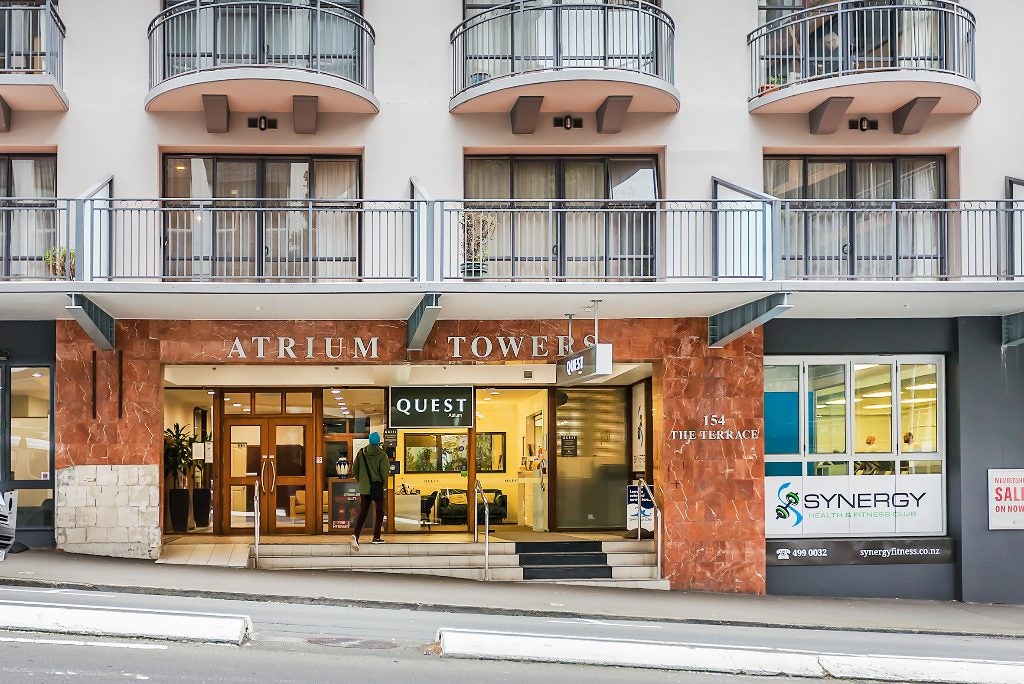6Q/154 The Terrace, Wellington Central, Wellington - Carousel 21