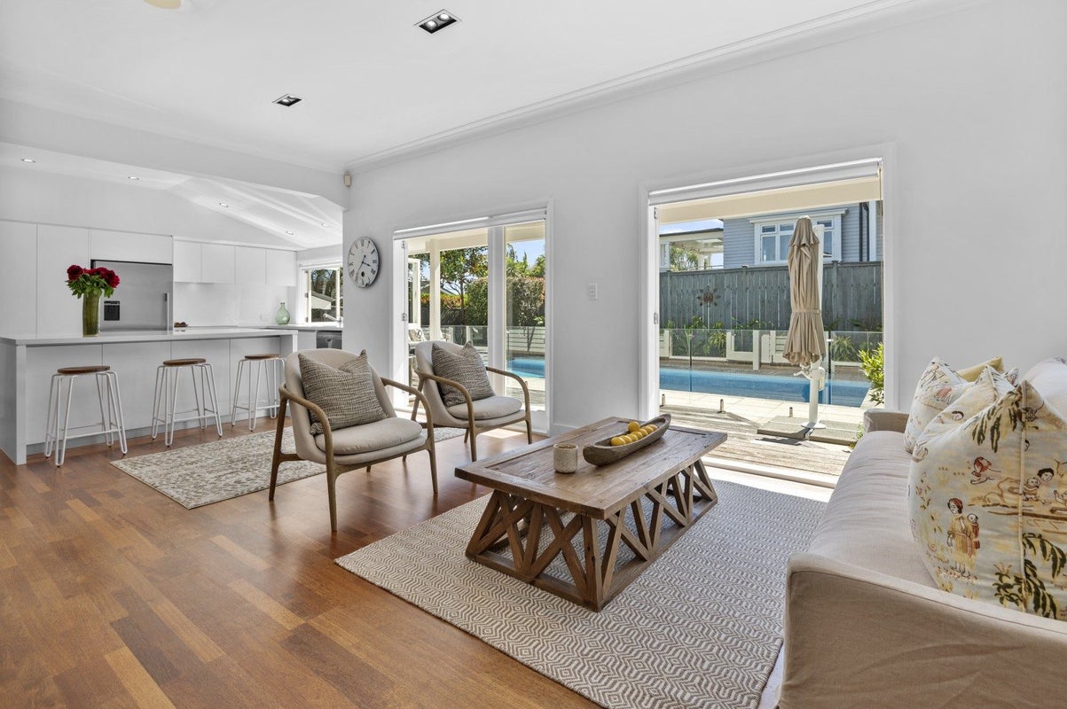 33 Ferryhill Road, Epsom, Auckland - Carousel 2