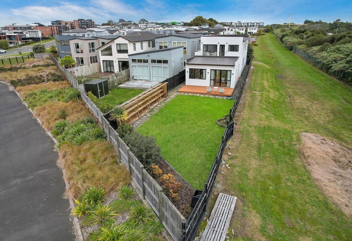 49 Lockheed Street, Hobsonville, Auckland - Carousel 2