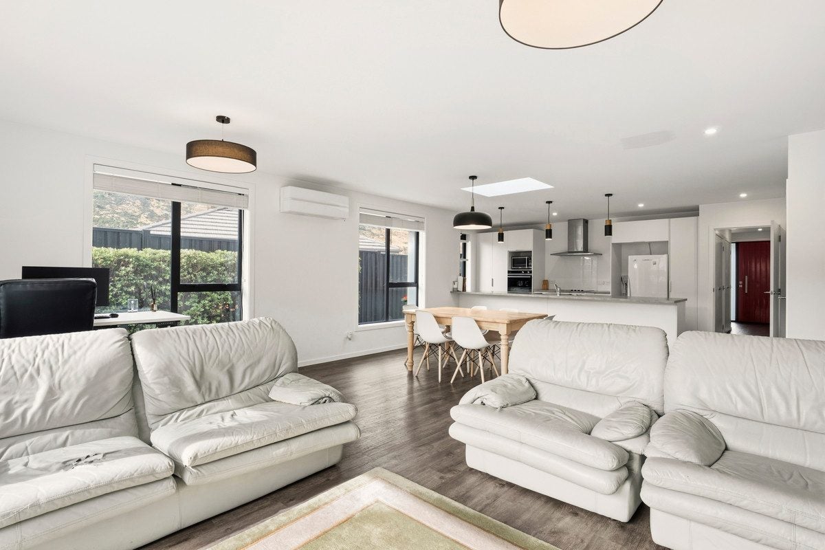 8 Peterley Road, Lower Shotover, Queenstown - Carousel 2