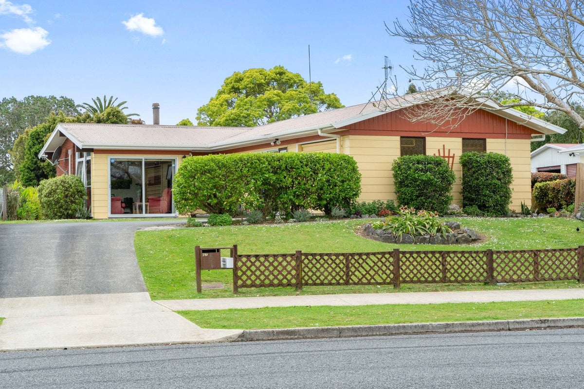 47 Heretaunga Street, Tikipunga, Whangarei - Carousel 1