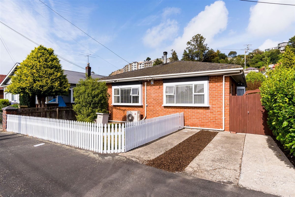 148 Fitzroy Street, Forbury, Dunedin - Carousel 1